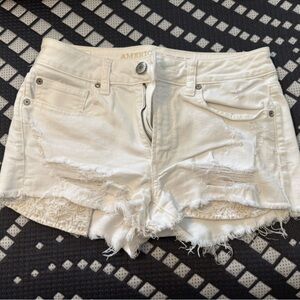 American Eagle White Jean Short